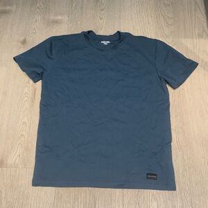 NWOT - Hollister Cooling Tee, Men's size small